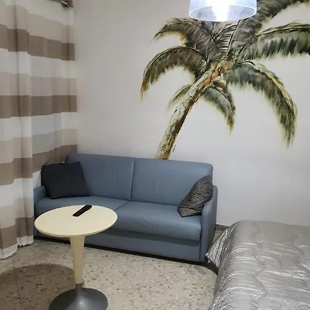 Apartment 52