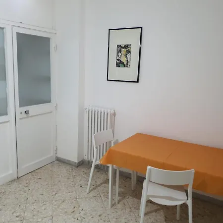 Apartment 52 Bari